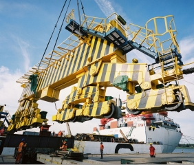 Port Crane