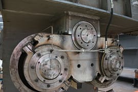 . ступень формы кантавой карэткі, усталяванай на кране