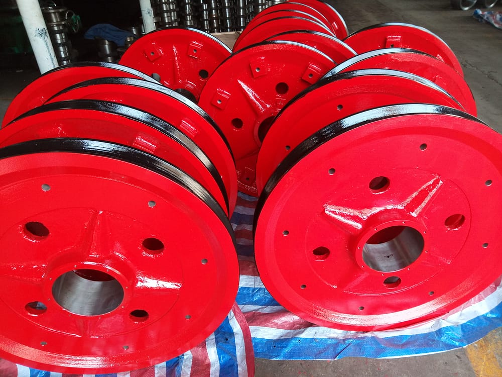 Main Hoist Wire Rope Sheave Wheels Supplier DGCRANE WHEEL